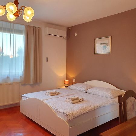 Guesthouse Vila Slunj Exterior photo