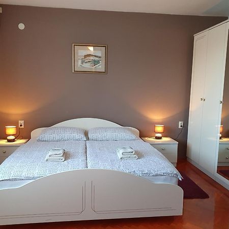 Guesthouse Vila Slunj Exterior photo