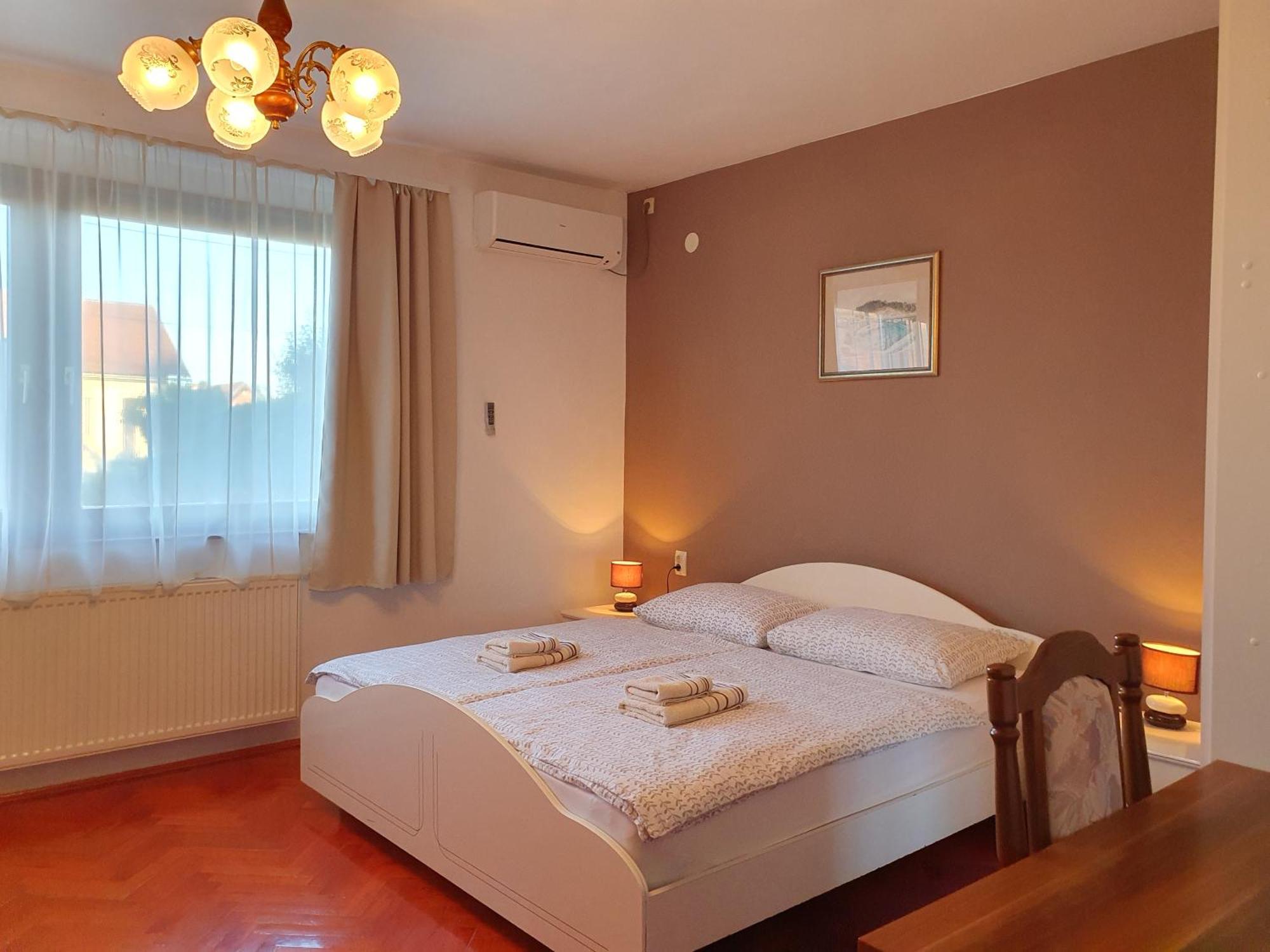 Guesthouse Vila Slunj Exterior photo